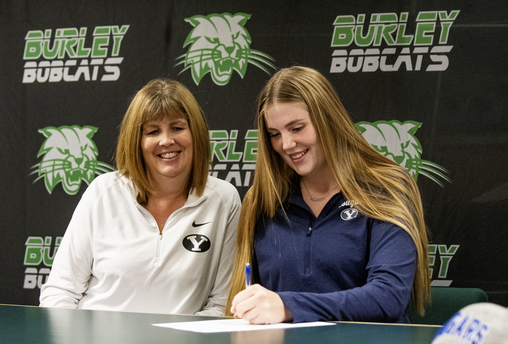 Burley's Tolman signs with BYU volleyball